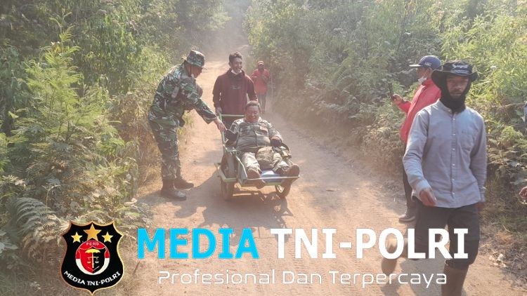 Api Karhutla Makin Membesar, TNI Kodim 0825 Banyuwangi Evakuasi Personel dari Lereng Kawah Ijen