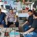 Polsek Kedungwaringin Sambangi Tokoh Masyarakat, Ajak Warga Jaga Pilkades Karangharum Tetap Damai
