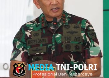 Pengdam XXI/RI Imbau Warga Tetap Tenang, Siaga Pasukan Hadapi Aktivitas Anak Krakatau