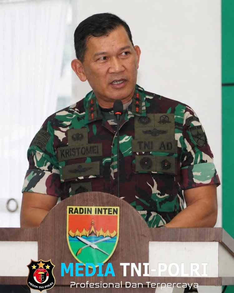 Pengdam XXI/RI Imbau Warga Tetap Tenang, Siaga Pasukan Hadapi Aktivitas Anak Krakatau