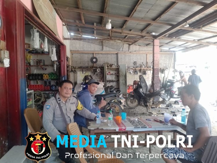 Duduk Bersama Warga, Bhabinkamtibmas Bangun Kedekatan Sekaligus Cegah Kejahatan