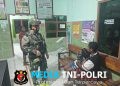 Aksi Cepat Pos Kotis Satgas Yonif 147/KGJ Evakuasi Warga Keracunan ke Puskesmas Distrik Meyado