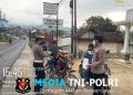 Antisipasi Dampak Abu Vulkanik Anak Krakatau, Polres Lampung Barat Bagikan Masker Gratis Kepada Pengendara dan Warga