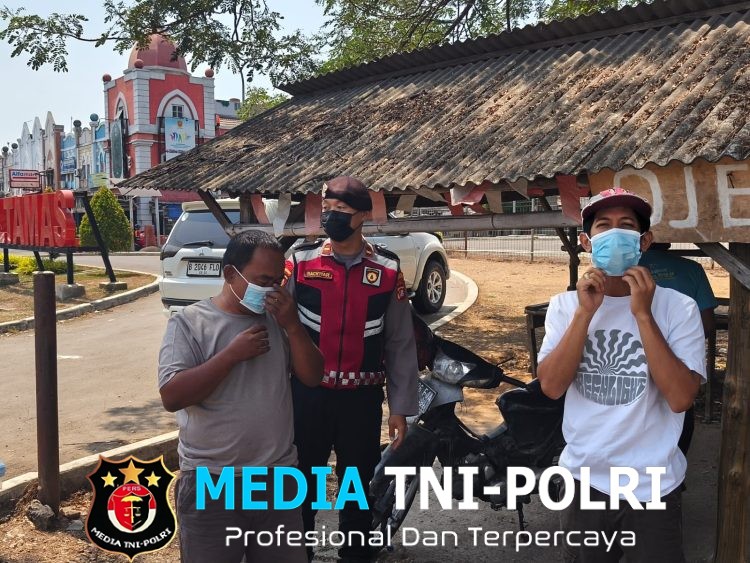 Polsek Kedungwaringin Sambangi Warga, Sampaikan Imbauan Kamtibmas, Antisipasi Abu Vulkanik dan Pilkades