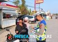Polres Tulang Bawang Barat dan Polsek Jajaran Bagikan Masker Gratis Untuk Warga, Lindungi Masyarakat Dari Abu Vulkanik