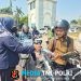 Polres Metro Bekasi Bagikan 98 Masker kepada Masyarakat, Antisipasi Dampak Abu Vulkanik