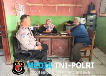 Polsek Kedungwaringin Sambangi Warga Bojongsari, Ajak Aktif Jaga Kamtibmas