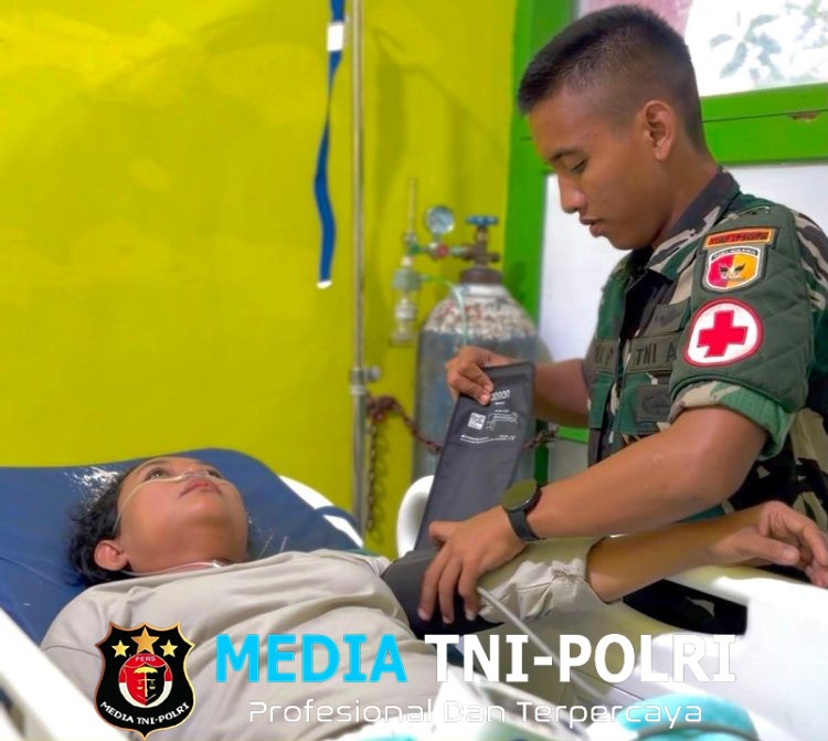 Yonif TP 951/PM Dukung Cek Kesehatan Gratis di Rambatan dan Simawang