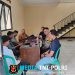 Polsek Tambelang Sambangi Warga Sukarapih, Perkuat Silaturahmi dan Sampaikan Pesan Kamtibmas