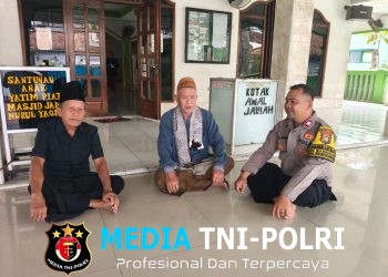 Polsek Kedungwaringin Sambangi Tokoh Masyarakat Bojongsari, Ajak Bersama Jaga Kamtibmas