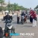 Antisipasi Abu Vulkanik Anak Krakatau, Polsek Tulang Bawang Tengah bersama Komunitas FATWA Way Abung Bagikan Masker Gratis ke Warga