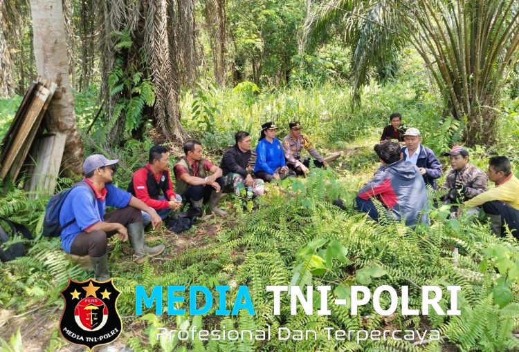 Satu Percikan Bisa Jadi Petaka, Forkopincam Sebangki Perkuat Barisan Lawan Karhutla