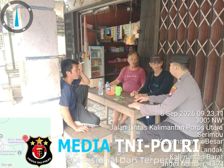 Warga Asyik Duduk Santai, Tiba-Tiba Didatangi Polisi, Ada Apa? Ternyata Bukan Razia