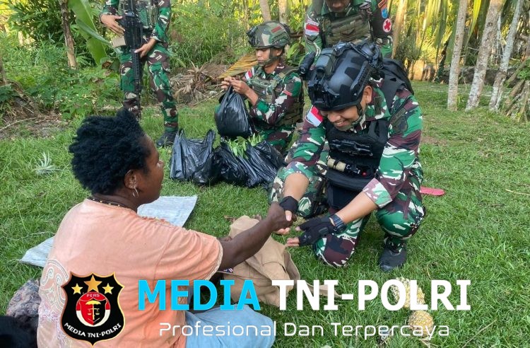 Pelayanan Kesehatan, Pembagian Sargal Hasil Panen Sayuran Pos Kout, Pakaian untuk Anak Serta Dewasa dan Alkitab di Kampung Lama Distrik Elelim