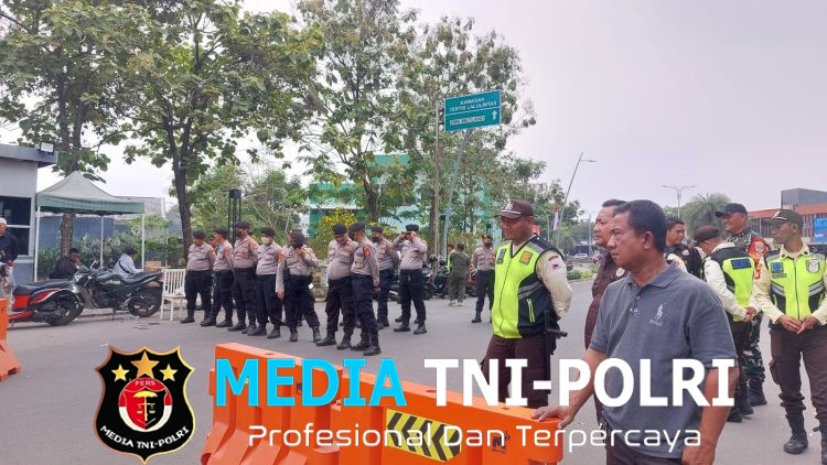Polres Metro Bekasi Amankan Aksi Penyampaian Aspirasi BPPKB di Metland Cibitung