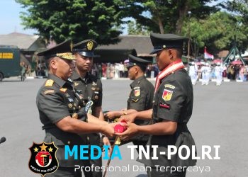 Dukung Proses Pembinaan Generasi Muda TNI AD, Dandim 1310/Bitung Hadiri Upacara Penutupan Pendidikan Pertama Tamtama Infanteri TNI AD Gelombang II TA 2026