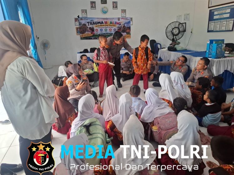 Polres OKI Tak Hanya Padamkan Api, 11 Peserta Didik Sespim Turun Pulihkan Anak Terdampak Karhutla