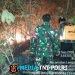 Babinsa Koramil 402-10/Kayuagung Turun Langsung Padamkan Karhutla di Muara Burnai 1