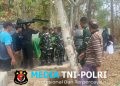 Prajurit Yonif TP 449/SH Melayat dan Bantu Proses Pemakaman Warga Watubonang