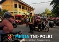 Polsek Kedungwaringin Gelar Gatur Lalin Pagi di Depan SDN 02 Kedungwaringin