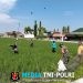 Babinsa Koramil Ngrampal Dampingi Petani Ngarum, Pastikan Pemupukan Padi Berjalan Optimal