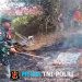 Sinergi TNI BPBD dan Masyarakat Padamkan Kebakaran Lahan di Blorep Merauke