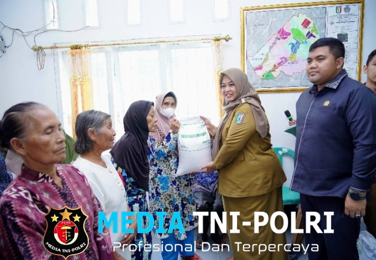 318 Warga Pekon Kutawaringin Peroleh Bantuan Pangan Dari Pemerintah