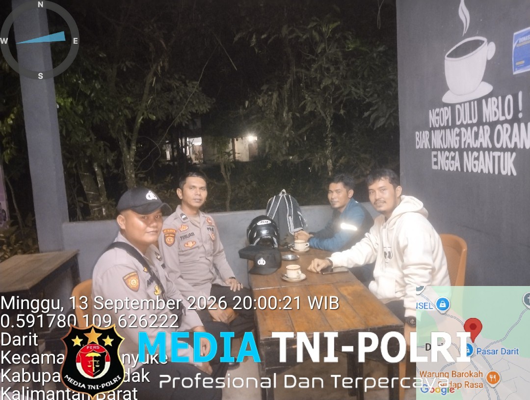 Gencarkan Giat Patroli Malam Hari dan Sampaikan Pesan Kamtibmas Oleh Anggota Piket Polsek Menyuke