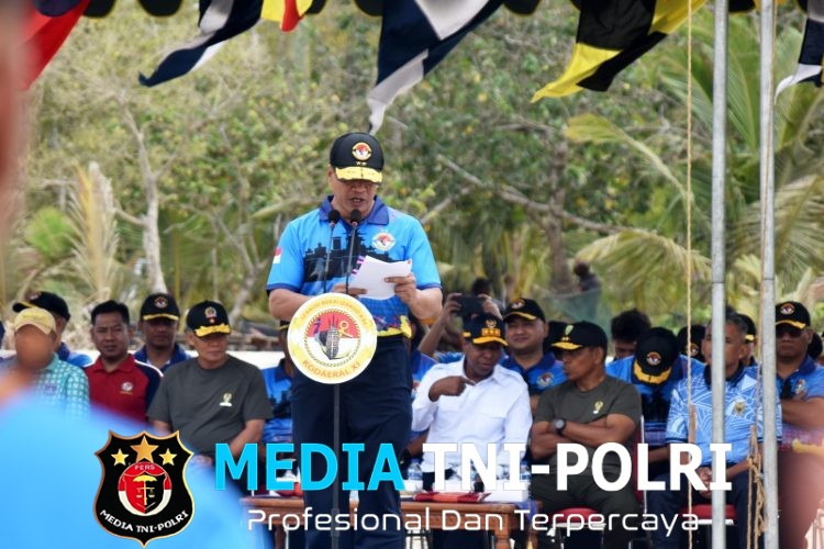 TNI bersama Rakyat Tanam 1.000 Mangrove Jaga Pesisir Pantai Payum Merauke Agar Tetap Lestari