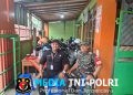 Ciptakan Lingkungan Sekolah Yang Aman dan Nyaman, Babinsa Danukusuman Sambangi Security SMP Muhammadiyah 8 Surakarta