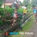 Wujud Kepedulian Lingkungan, Babinsa Koramil Udanawu Bersama Warga Gelar Karya Bakti Saluran Irigasi