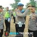 Wakapolres Tulang Bawang Barat Laksanakan Gaktiblin Pemeriksaan Sikap Tampan, Kelengkapan Data Diri dan Handphone Personel