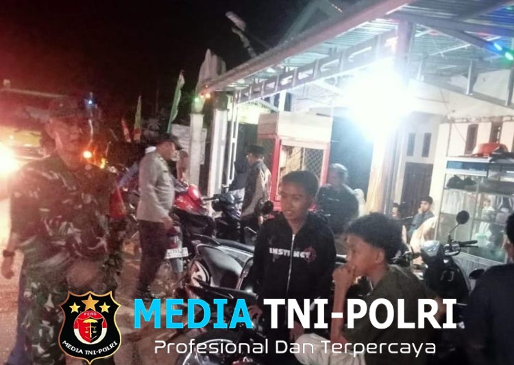 Patroli Malam dan Komsos, Koramil 420-07/Sungai Manau Perkuat Keamanan Wilayah
