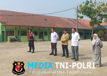 Polisi Sahabat Pelajar, Polres Metro Bekasi Beri Pembinaan di SMK Darul Amal Babelan