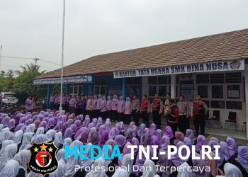 Polisi Sahabat Pelajar, Polsek Babelan Beri Pembinaan di SMK Bina Nusa