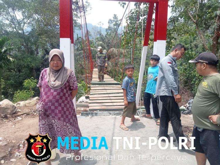 Pembangunan Jembatan Gantung Bukit Berantai Terus Dikebut, Masuki Tahap Penyempurnaan Konstruksi