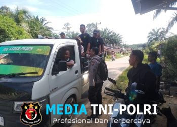 Sapa Pengemudi Saat Patroli, Polisi Tekankan Pentingnya Keselamatan Berkendara