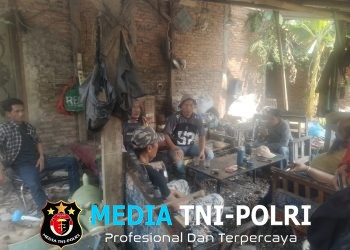 Bhabinkamtibmas Kedungwaringin Sambangi Warga, Ajak Jaga Kondusivitas Pasca Pilkades