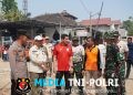 Hadapi Musim Penghujan Yonif TP 449/Satria Honggopati Bersihkan Anak Sungai Tegalrejo Watubonang