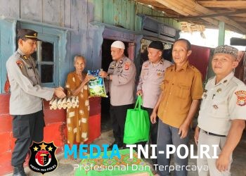 Jumat Berbagi, Polres Lampung Utara Salurkan Infaq Personel kepada Warga Membutuhkan