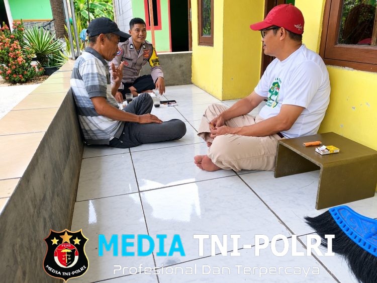 Cooling System Pasca Pilkades, Bhabinkamtibmas Karanghaur Ajak Warga Jaga Kondusivitas