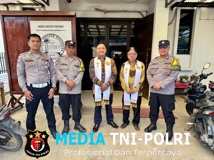 Polsek Kedungwaringin Laksanakan Pengamanan Ibadah Minggu Umat Nasrani