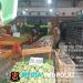 Tak Kenal Libur! Bhabinkamtibmas Polsek Ngabang Sambangi Pedagang Buah, Ingatkan Waspada Kejahatan