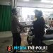 Malam Hari Polisi Sambangi Warga di Mandor, Pesan Kamtibmas Disampaikan Langsung