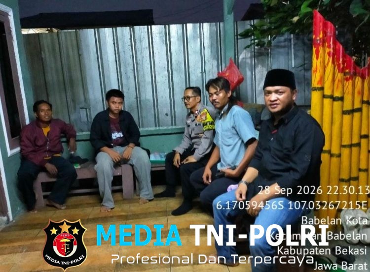 Jaga Jakarta Jaga Bekasi, Bhabinkamtibmas Babelan Kota Sambangi Warga Poncol dan Dorong Ronda Malam Aktif Kembali