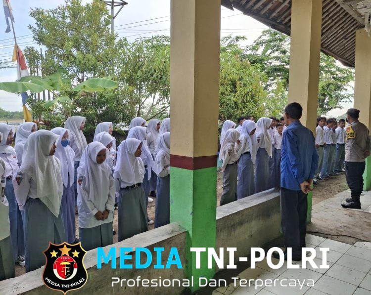 Polsek Cabangbungin Gelar Deklarasi Pelajar di SMK Adhi Karya, Ajak Siswa Jauhi Tawuran dan Bijak Bermedia Sosial