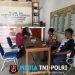 Bhabinkamtibmas Desa Sukaringin Sambangi Warga, Ajak Jaga Komunikasi dan Kamtibmas