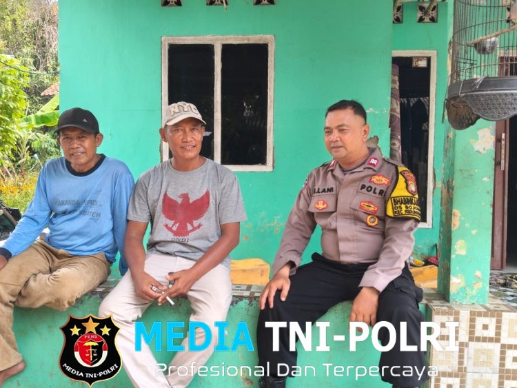 Bhabinkamtibmas Desa Bojongsari Sambangi Warga, Ajak Aktif Jaga Kamtibmas