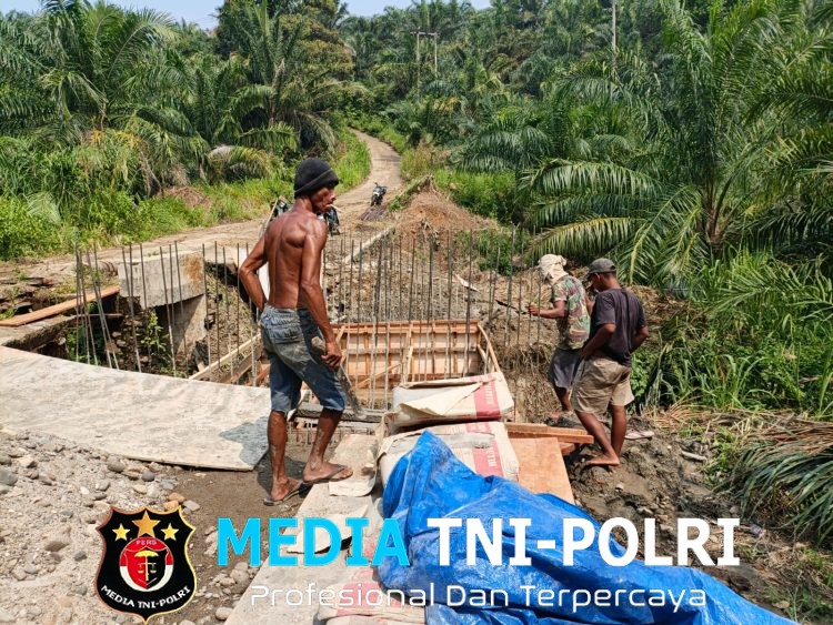 Kodim 0212/TS Jembatan Simadihon Dibangun, Akses Warga di Dolok Sigompulon Segera Lebih Mudah