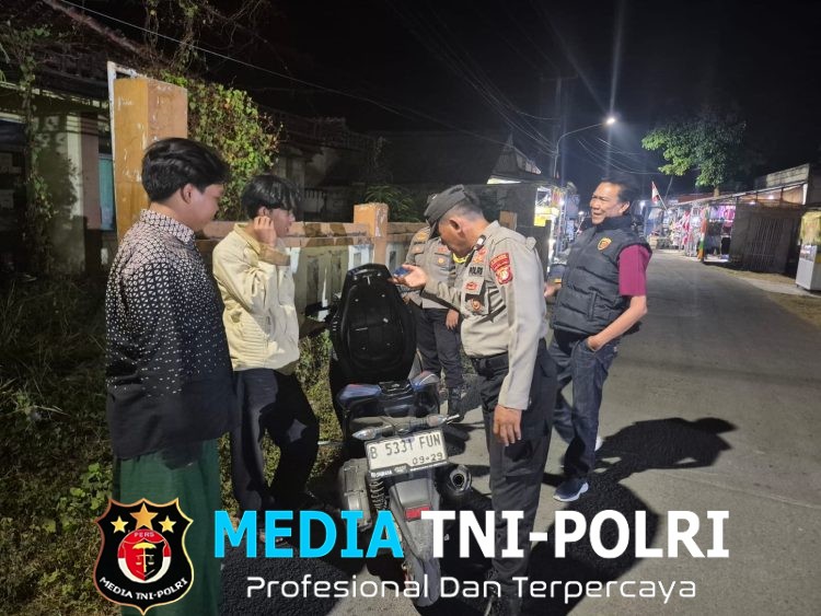 Jaga Jakarta, Jaga Bekasi Polsek Muaragembong Gelar OKJ dan Patroli Biru Cegah Kejahatan Jalanan